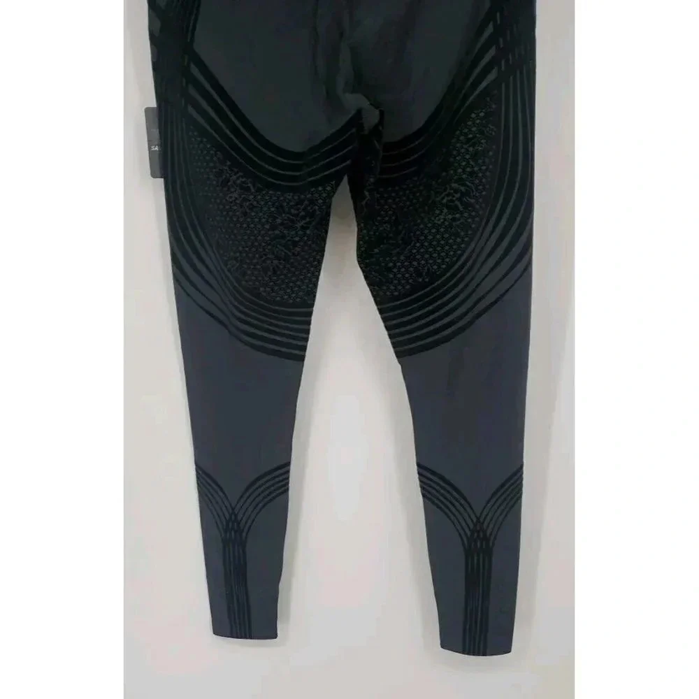 Savage X Fenty Sport Leggings Women's Black Flocked Artwork US 2X NWT - Picture 8 of 9